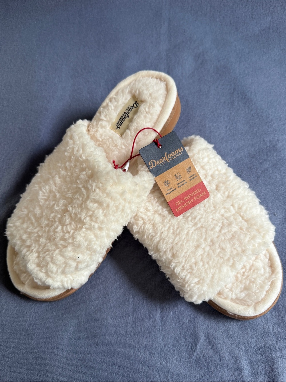 dearfoams Cream Plush Slide Slippers with Memory Foam